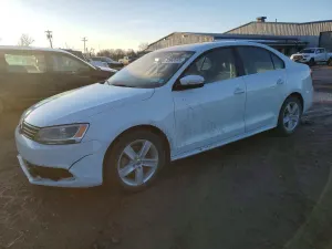 Volkswagen Jetta 2.0L 4 2014