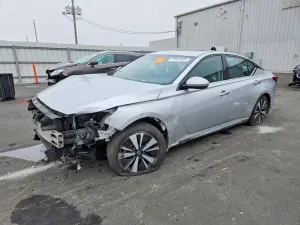 Nissan Altima 2.5L 4 2019