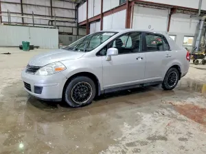 Nissan Versa 1.8L 4 2011