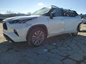 Toyota Highlander 3.5L 6 2021