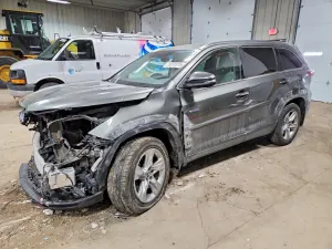 Toyota Highlander 3.5L 6 2016