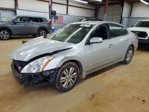 Nissan Altima 2.5L 4 2010