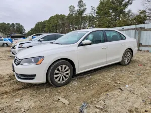 Volkswagen Passat 1.8L 4 2014