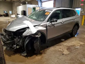 Volkswagen Tiguan 2.0L 4 2021