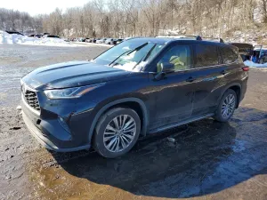 Toyota Highlander 3.5L 6 2020