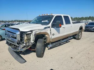 Ford F-350 6.7L 8 2012