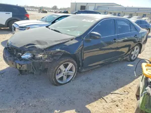 Toyota Camry 2.5L 4 2014