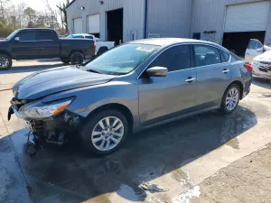 Nissan Altima 2.5L 4 2017
