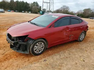 Hyundai Elantra 2.0L 4 2020