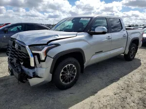 Toyota Tundra 3.4L 6 2025