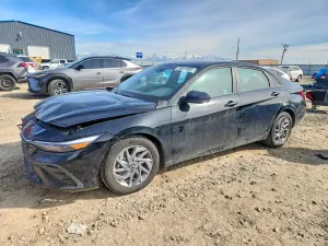 Hyundai Elantra 2.0L 4 2024