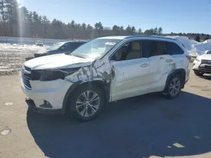 Toyota Highlander 3.5L 6 2014