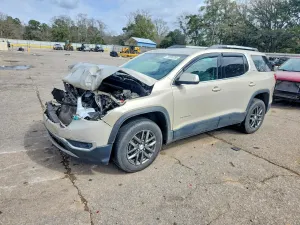 GMC Acadia 3.6L 6 2017