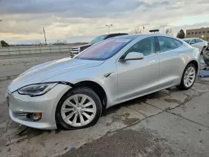 Tesla Model S 2017