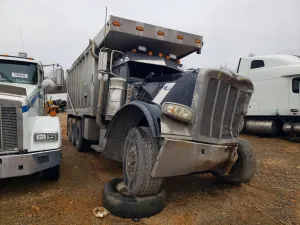 Peterbilt 389/520 15.0L 6 2009