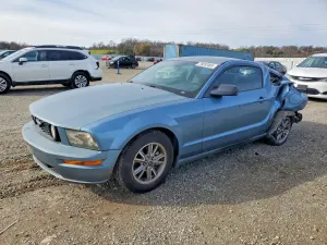 Ford Mustang 4.0L 6 2005