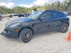 Porsche Macan 2.0L 4 2025
