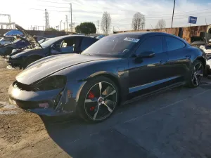 Porsche Taycan 2021