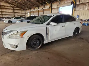 Nissan Altima 2.5L 4 2015