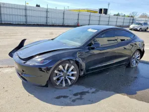 Tesla Model 3 2025