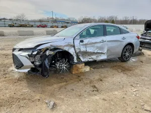 Toyota Avalon 3.5L 6 2019