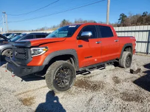 Toyota Tundra 5.7L 8 2017