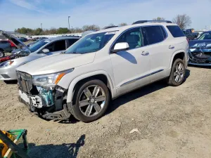 GMC Acadia 3.6L 6 2017