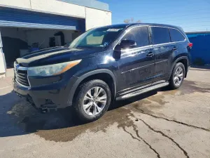 Toyota Highlander 3.5L 6 2016
