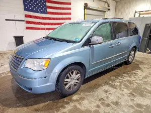 Chrysler Town & Country 4.0L 6 2010