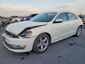 Volkswagen Passat 1.8L 4 2015