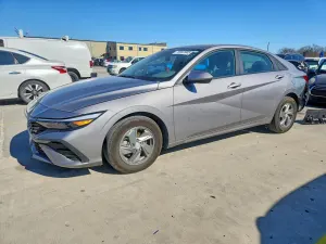 Hyundai Elantra 2.0L 4 2024