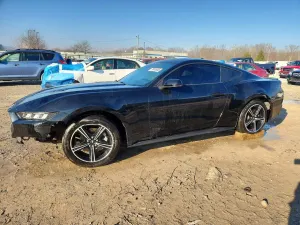Ford Mustang 2.3L 4 2024