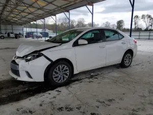 Toyota Corolla 1.8L 4 2015