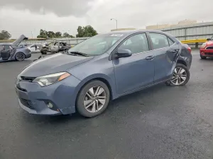 Toyota Corolla 2015