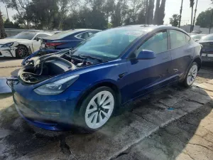 Tesla Model 3 2022