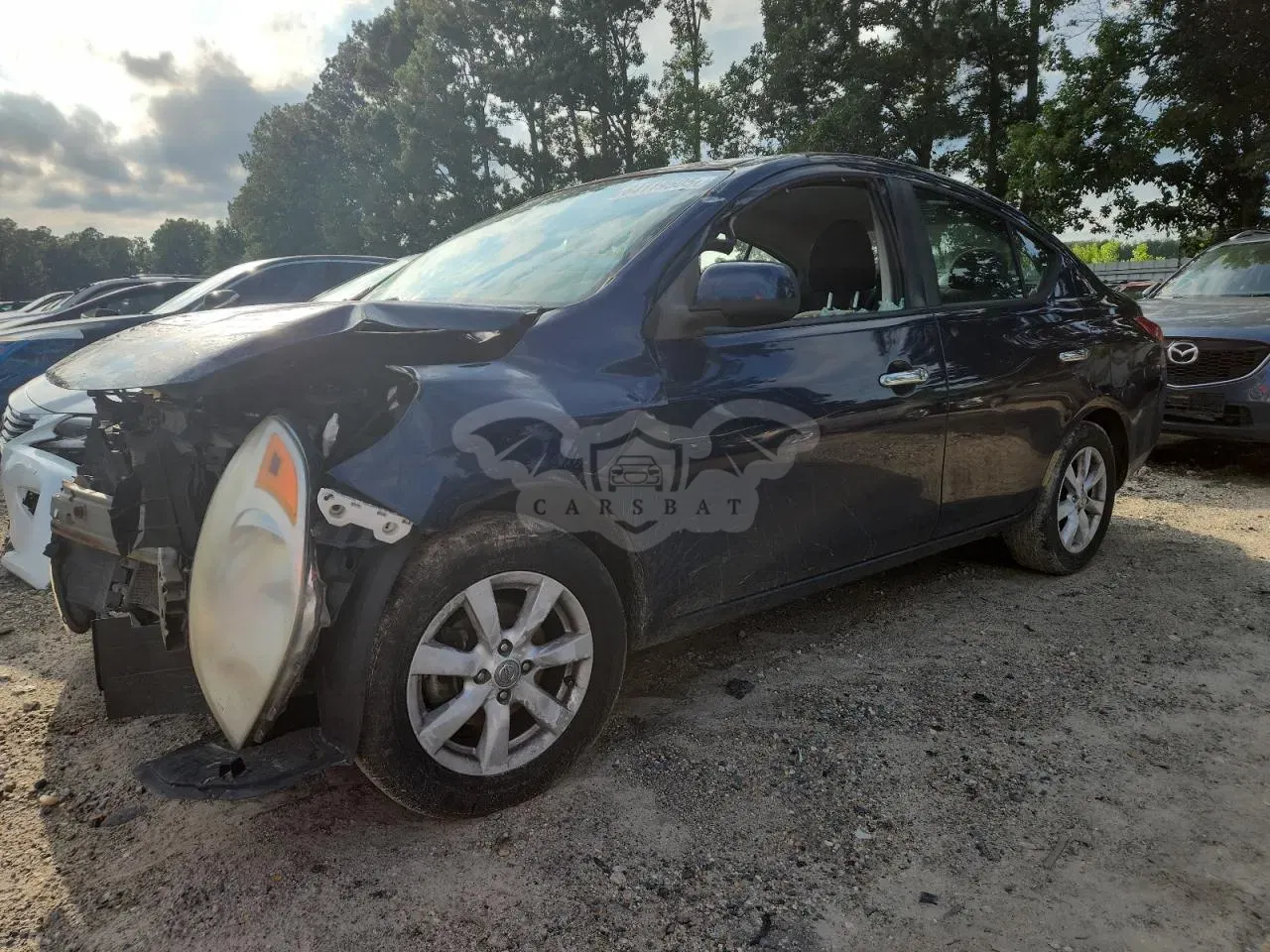 Nissan Versa 2012