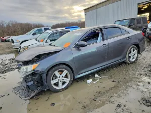 Toyota Camry 2.5L 4 2014