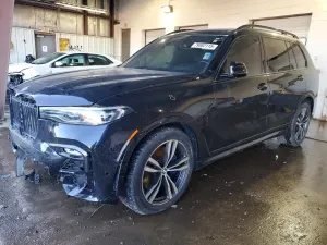 BMW X7 3.0L 6 2022