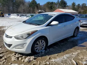 Hyundai Elantra 1.8L 4 2015