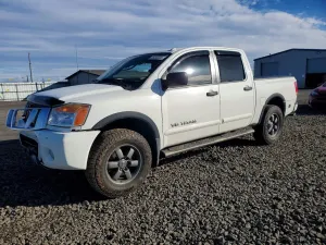 Nissan Titan 5.6L 8 2013