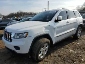 Jeep Grand Cherokee LAREDO 3.6L 6 2012