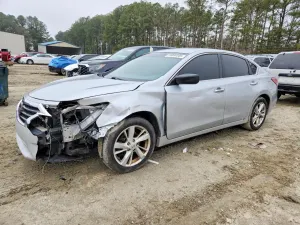 Nissan Altima 2.5L 4 2013