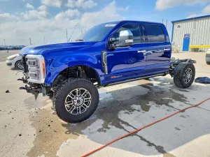 Ford F-250 6.7L 8 2026