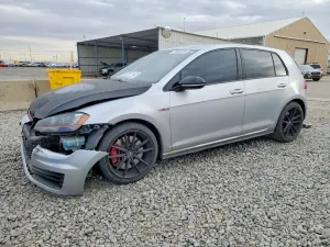 Volkswagen Golf 2L 4 2017
