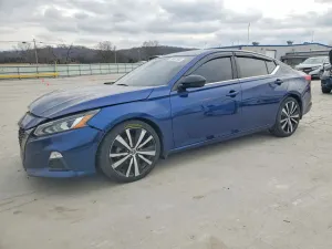 Nissan Altima 2.5L 4 2020