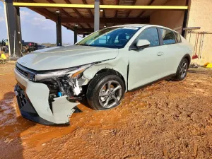 Kia K4 2.0L 4 2025