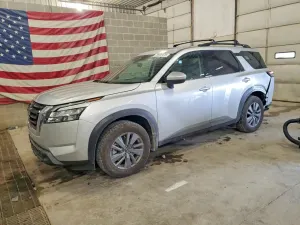 Nissan Pathfinder 3.5L 6 2025