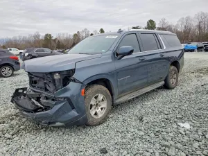 Chevrolet Suburban 5.3L 8 2021