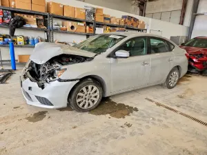 Nissan Sentra 1.8L 4 2017