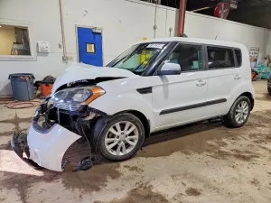 Kia Soul 2.0L 4 2013